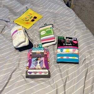 Circo Girls' Colorful Briefs and Hipsters Set